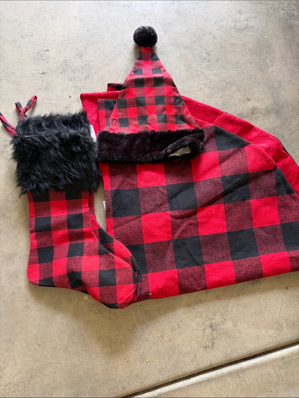 Stockings, tree skirt and hat